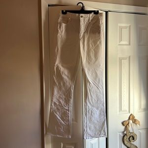 White denim outfit. Boot cut jeans and button up tank top. Worn once